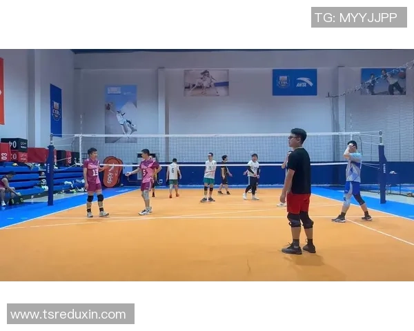 重庆排球队在转换战术中的优势与不足分析 重庆排球队在转换战术中的优势与不足分析